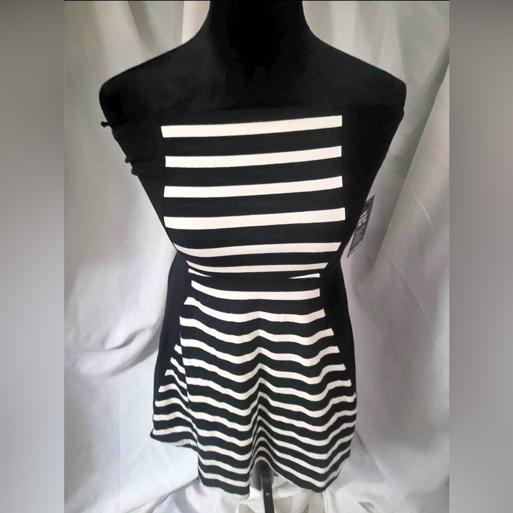 Express Black and White Strapless Dress